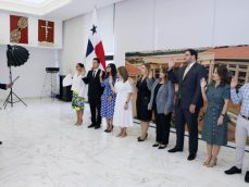 Los integrantes de la Junta Nacional de Escrutinio proceden de los sectores educativo, bienes raíces, sindicatos de trabajadores, jurídico, empresarial, innovación, tecnología, juventud y debate, y administración de negocios.